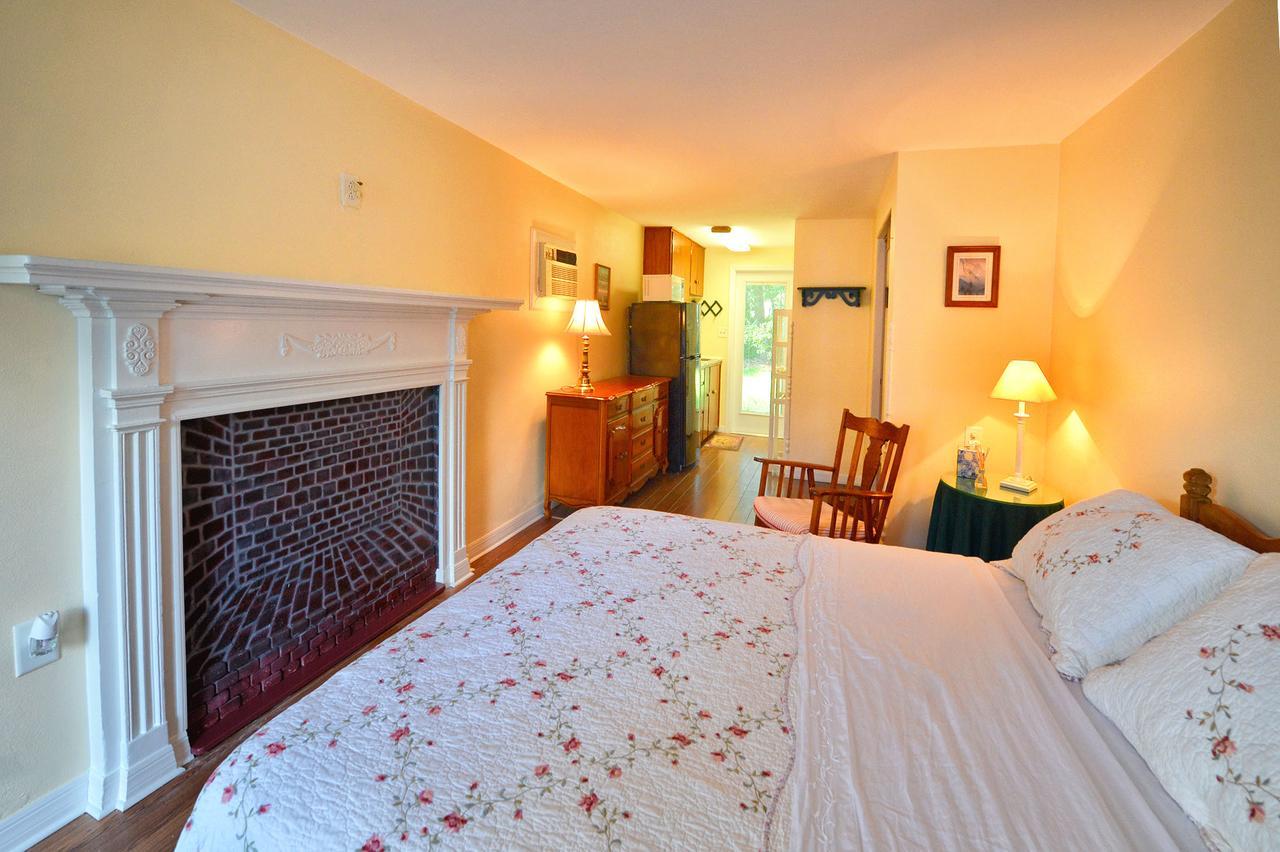 Farnsworth House Bed And Breakfast Mount Dora Exterior photo